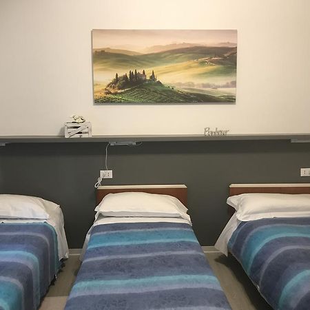 Savignone Albergo Chiara מראה חיצוני תמונה