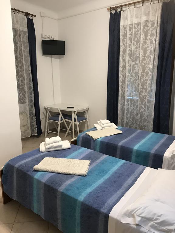 Savignone Albergo Chiara מראה חיצוני תמונה